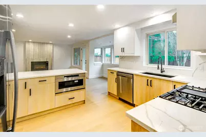 18501 28th Avenue SE, Bothell, WA 98012 - Photo 15