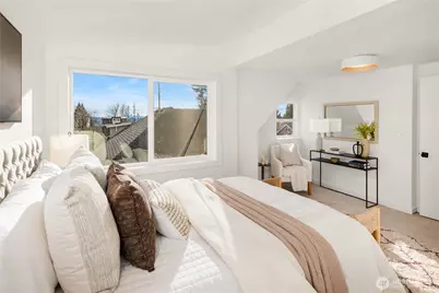 7920 5th Avenue NE, Seattle, WA 98115 - Photo 19