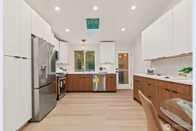 2709 229th Place NE, Sammamish, WA 98074 - Photo 5