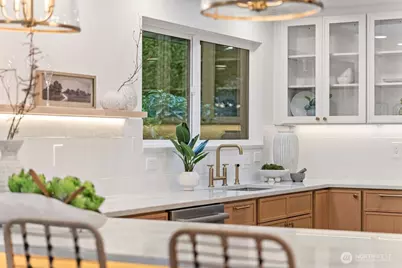 16858 76th Avenue W, Edmonds, WA 98026 - Photo 23