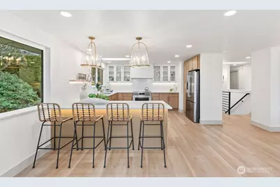 16858 76th Avenue W, Edmonds, WA 98026 - Photo 25