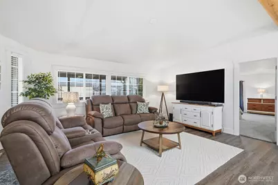 300 SW 7th Avenue #508, Battle Ground, WA 98604 - Photo 5