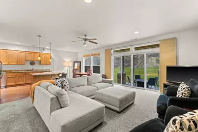 9270 Canyon Drive NW #C16, Quincy, WA 98848 - Photo 11