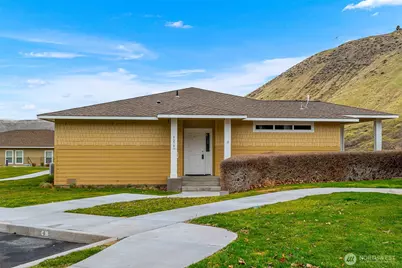 9270 Canyon Drive NW #C16, Quincy, WA 98848 - Photo 5