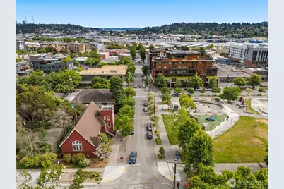 6740 Alonzo Avenue NW, Seattle, WA 98117 - Photo 27