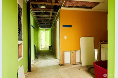 14310 Greenwood Avenue N, Seattle, WA 98133 - Photo 19