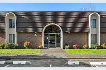 11008 NE 68th Street #716, Kirkland, WA 98033 - Photo 11