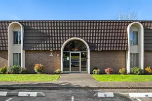 11008 NE 68th St, Kirkland, WA 98033 - Photo 11