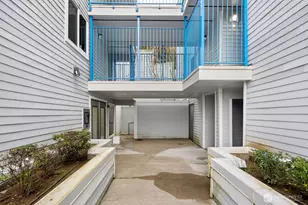 2244 13th Ave W, Seattle, WA 98119 - Photo 7