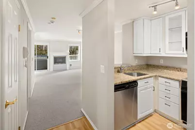 2244 13th Avenue W #407, Seattle, WA 98119 - Photo 3