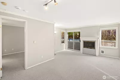 2244 13th Avenue W #407, Seattle, WA 98119 - Photo 13