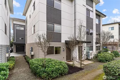 4290 S Greenbelt Station Drive, Seattle, WA 98118 - Photo 1