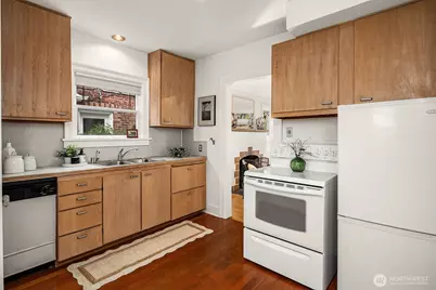 5006 37th Avenue NE, Seattle, WA 98105 - Photo 13