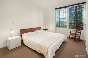 10700 NE 4th St, Bellevue, WA 98004 - Photo 25