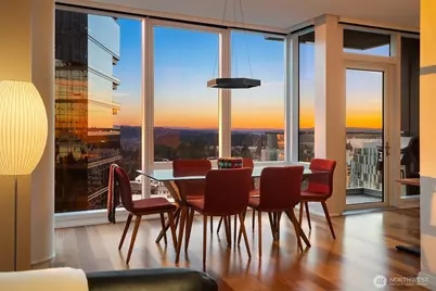 10700 NE 4th Street #2412, Bellevue, WA 98004 - Photo 7