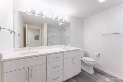 76 Cedar Street #303, Seattle, WA 98121 - Photo 15