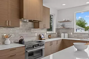 9015 Dibble Ave NW, Seattle, WA 98117 - Photo 9