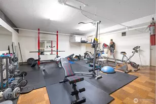 308 E Republican St, Seattle, WA 98102 - Photo 29