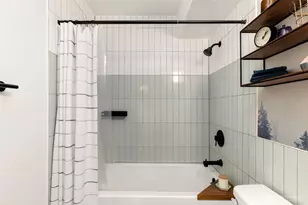 308 E Republican St, Seattle, WA 98102 - Photo 25