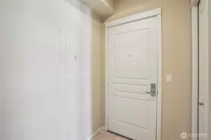 2801 1st Ave, Seattle, WA 98121 - Photo 3