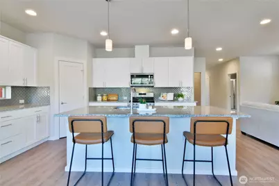 218 SW 96th Lane, Seattle, WA 98106 - Photo 7