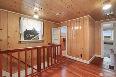 5762 Chico Way NW, Bremerton, WA 98312 - Photo 21