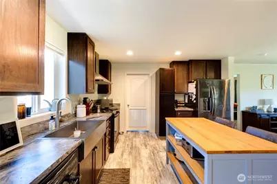 371 Mayer Street, Coupeville, WA 98239 - Photo 9