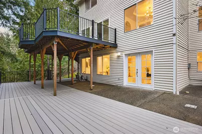 17431 NE 28th Street, Redmond, WA 98052 - Photo 27