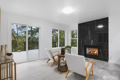 17431 NE 28th Street, Redmond, WA 98052 - Photo 7