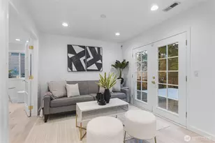 17431 NE 28th St, Redmond, WA 98052 - Photo 25