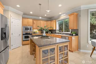 13804 SE 76th Pl, Newcastle, WA 98059 - Photo 13