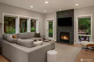 10012 NE 37th Ct, Kirkland, WA 98033 - Photo 3