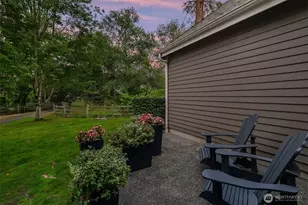 10012 NE 37th Ct, Kirkland, WA 98033 - Photo 9