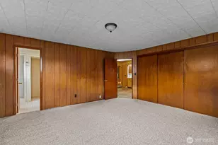 412 119th St S, Tacoma, WA 98444 - Photo 19