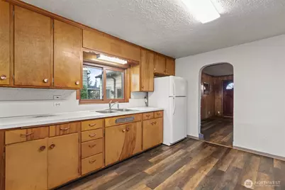 412 119th Street S, Tacoma, WA 98444 - Photo 11