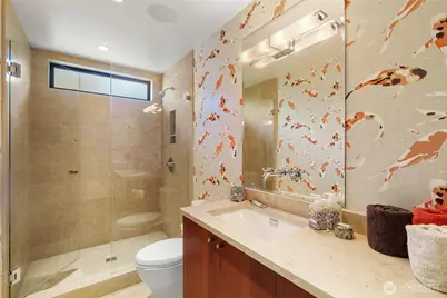 1640 Magnolia Boulevard W, Seattle, WA 98199 - Photo 15