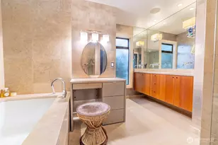 1640 Magnolia Blvd W, Seattle, WA 98199 - Photo 19