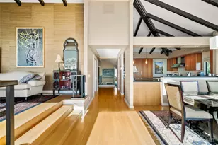 1640 Magnolia Blvd W, Seattle, WA 98199 - Photo 13