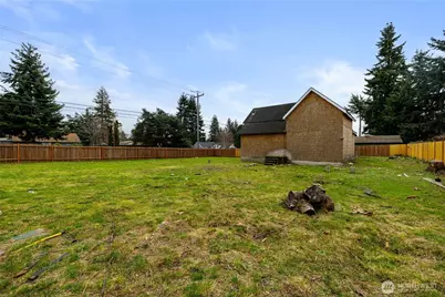 11205 12th Avenue SW, Seattle, WA 98146 - Photo 13