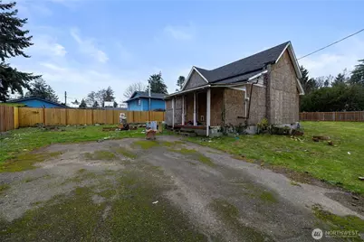 11205 12th Avenue SW, Seattle, WA 98146 - Photo 9