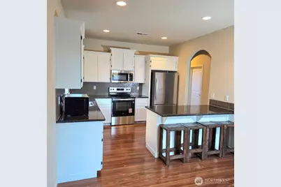 1605 Riddell Avenue NE, Orting, WA 98360 - Photo 11