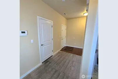 1605 Riddell Avenue NE, Orting, WA 98360 - Photo 5