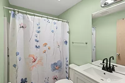 12605 225th Street E, Graham, WA 98338 - Photo 21