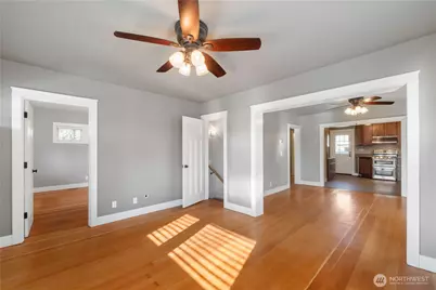 1705 Marshall Avenue, Enumclaw, WA 98022 - Photo 9