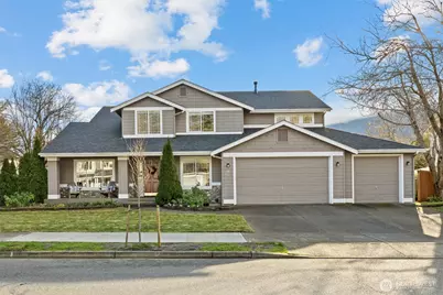 815 SE 10th Street, North Bend, WA 98045 - Photo 1