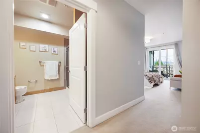 1840 25th Avenue NE #303, Issaquah, WA 98029 - Photo 21