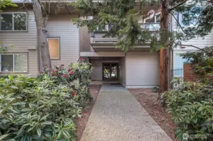 6055 35th Ave SW, Seattle, WA 98126 - Photo 3