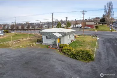 956 S Division, Moses Lake, WA 98837 - Photo 29
