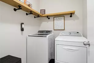 146 Valley Creek Dr, Port Angeles, WA 98362 - Photo 35