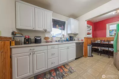 6028 S Fife Street, Tacoma, WA 98409 - Photo 9